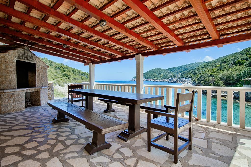 Villa Silente Okljucna ภายนอก รูปภาพ