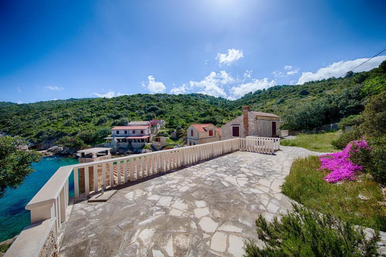 Villa Silente Okljucna ภายนอก รูปภาพ